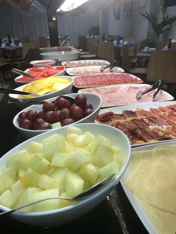 호텔 엘 파로 마르베야 외부 사진